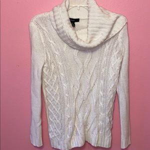 NEW FOREVER 21 SWEATER